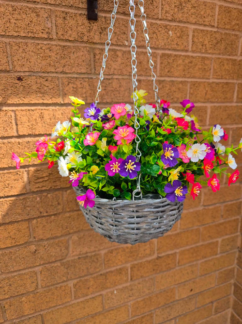 Artificial Flower Hanging Basket – Colourful Low-Maintenance Outdoor Decoration